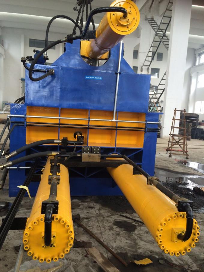 Y81 ซีรีส์ 160 ตันวิดน้ำเศษเหล็กในโรงถลุงเหล็ก 0